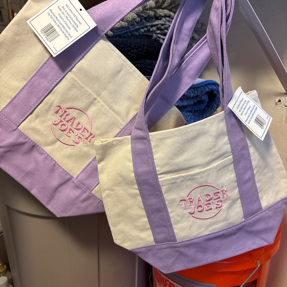 Trader Joe's Mini Pastel Canvas Tote Bags (Lavender)